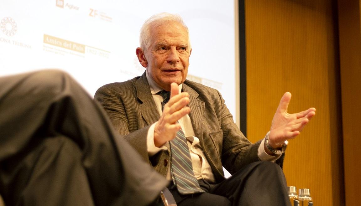 Josep Borrell  a Barcelona Tribuna d'Amics del Pas