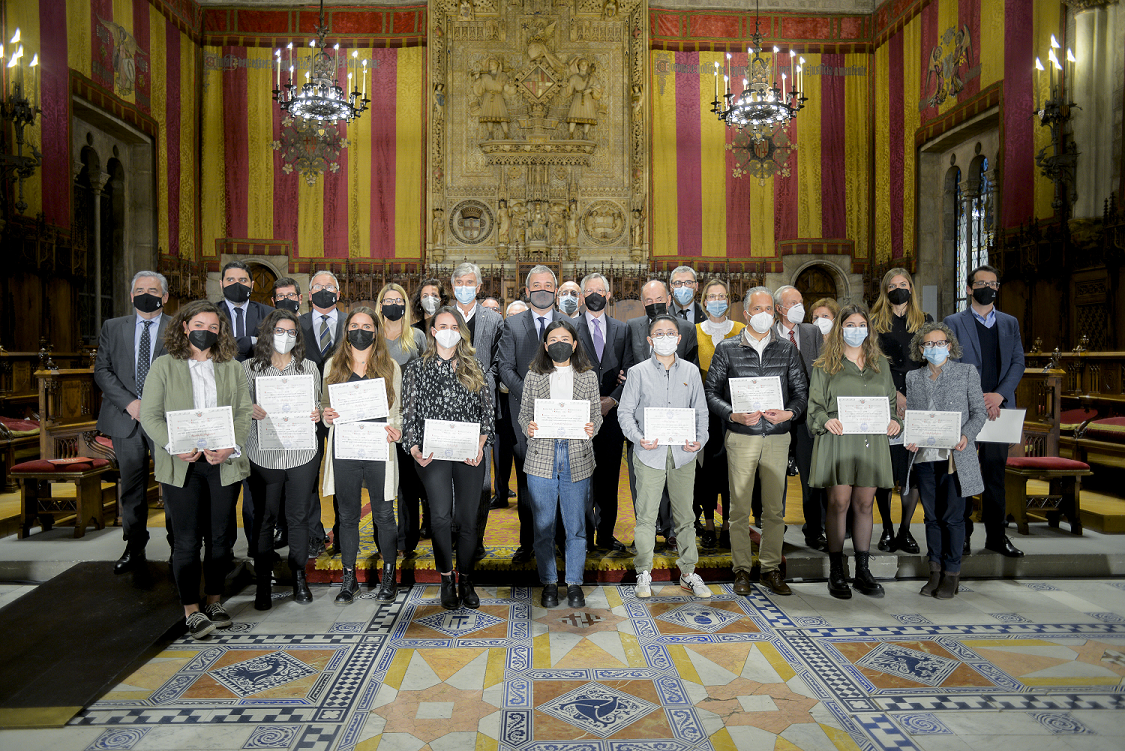 Jóvenes investigadores ganadores de los premios Amics del País 2022