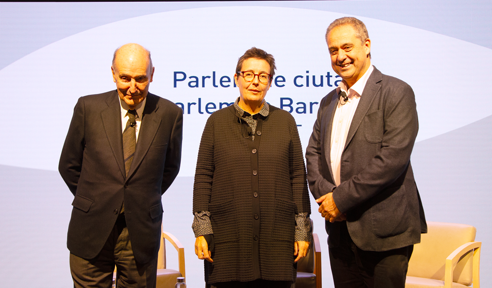 Miquel Roca i Junyent, Maria Buhigas y Enric Sierra en Barcelona Tribuna