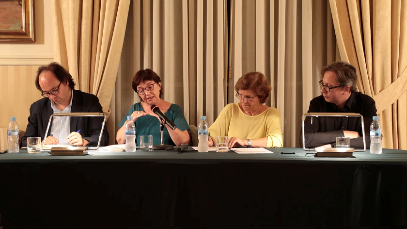 ‘Arte y museos en el siglo XXI:¿ mirada propia, perspectiva internacional?’ | Debate Amics del País con Rosa Maria Malet, Marta Gili, Pepe Serra y Ferran Barenblit