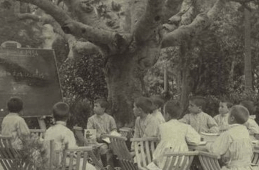 Amics del País, comprometida con la educación desde el siglo XIX