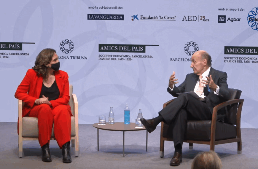 ‘Barcelona en transició, la ciutat innovadora del s.XXI’ | Barcelona Tribuna con Ada Colau