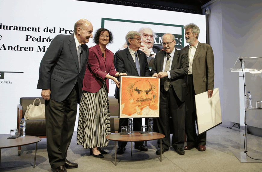 Amics del País distingeix la trajectòria acadèmica i pública del professor Andreu Mas-Colell amb el premi Alexandre Pedrós 2025