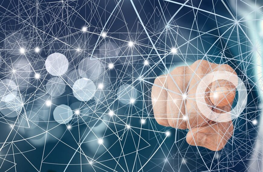 ‘Identificació personal i protecció de dades’ | Debate Amics del País con Genís Roca y Simona Levi