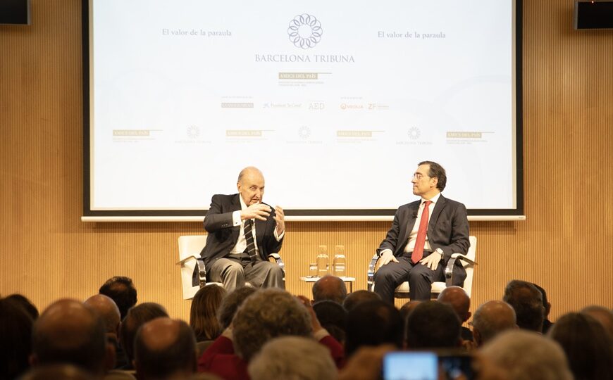 Barcelona Tribuna "Europa: ara què?". Diàleg entre el Ministre José Manuel Albares i Miquel Roca i Junyent
