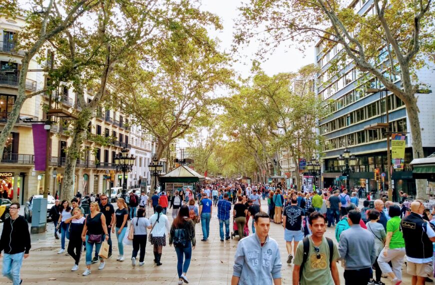 Cal renovar el pacte social per garantir l’Estat del Benestar?
