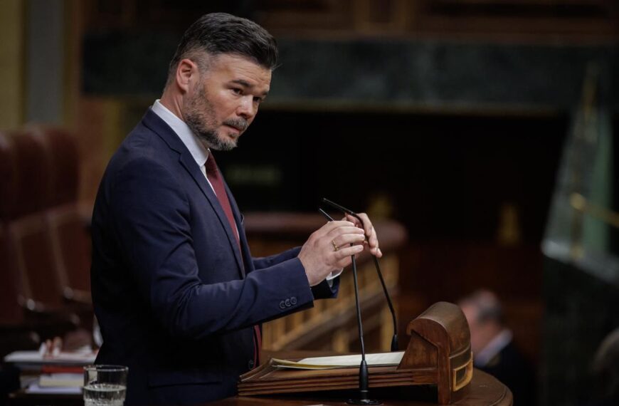 “Per a una Esquerra centrada en els problemes, no en la puresa”